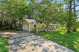 2981 SE Falmouth Dr, Stuart, FL 34997 - Photo 12