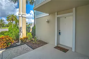 40 NE Plantation Rd, Stuart, FL 34996 - Photo 4