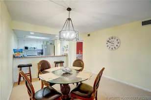 40 NE Plantation Rd, Stuart, FL 34996 - Photo 10