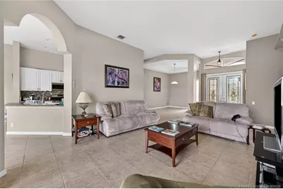420 NW Aqua Vista Lane, Saint Lucie West, FL 34986 - Photo 8
