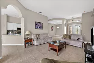 420 NW Aqua Vista Ln, Saint Lucie West, FL 34986 - Photo 8