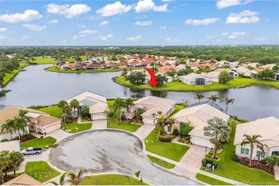 420 NW Aqua Vista Lane, Saint Lucie West, FL 34986 - Photo 2