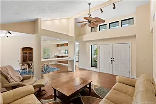 2725 SW Bridgeway St, Palm City, FL 34990 - Photo 4
