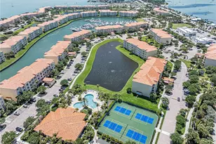 10 Harbour Isle Dr E, Fort Pierce, FL 34949 - Photo 36