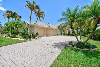 4615 NW Wandering Oak Court, Jensen Beach, FL 34957 - Photo 6