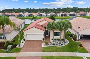 394 NW Springview Loop, Port Saint Lucie, FL 34986 - Photo 2