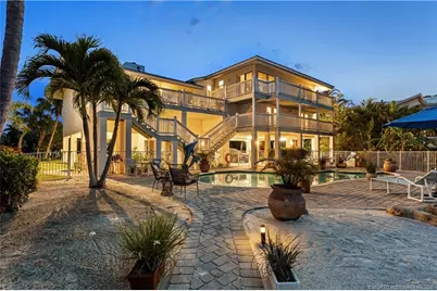 8 Herons Nest, Stuart, FL 34996 - Photo 4
