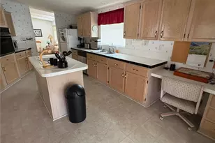 2465 SW Versailles Terrace, Stuart, FL 34997 - Photo 10