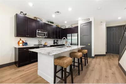 680 SW Glen Crest Way, Stuart, FL 34997 - Photo 8