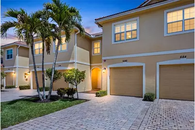 680 SW Glen Crest Way, Stuart, FL 34997 - Photo 6