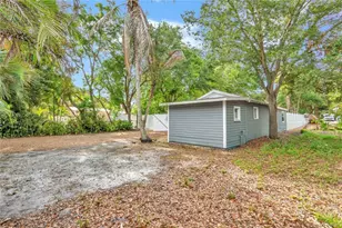 542 SW Halpatiokee St, Stuart, FL 34994 - Photo 32