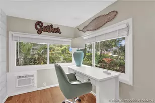 542 SW Halpatiokee St, Stuart, FL 34994 - Photo 6