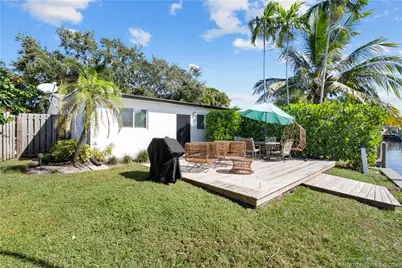 2446 SW Hideaway Lane, Stuart, FL 34994 - Photo 10