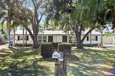 2456 SW Hideaway Lane, Stuart, FL 34994 - Photo 2