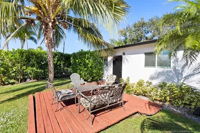 2456 SW Hideaway Lane, Stuart, FL 34994 - Photo 8
