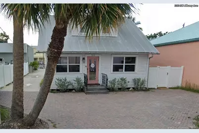 313 SW Albany Avenue, Stuart, FL 34994 - Photo 1