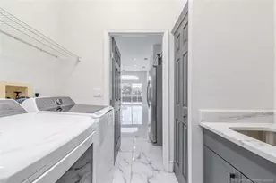 1812 SE Killean Ct, Port Saint Lucie, FL 34952 - Photo 20