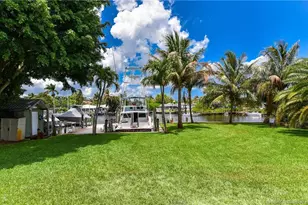 1374 NW Coconut Point Ln, Stuart, FL 34994 - Photo 10