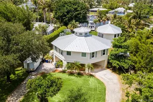 1374 NW Coconut Point Ln, Stuart, FL 34994 - Photo 40