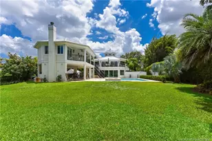 1374 NW Coconut Point Ln, Stuart, FL 34994 - Photo 12