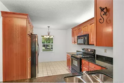 1600 SE Saint Lucie Boulevard #114, Stuart, FL 34996 - Photo 16