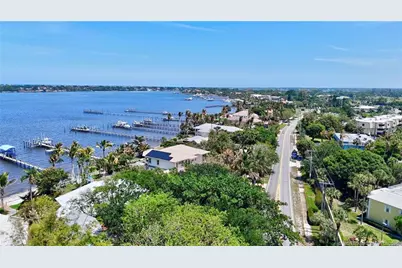 1600 SE Saint Lucie Boulevard #114, Stuart, FL 34996 - Photo 52