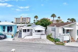 10725 S Ocean Dr, Jensen Beach, FL 34957 - Photo 44
