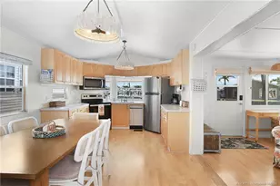 10725 S Ocean Dr, Jensen Beach, FL 34957 - Photo 12