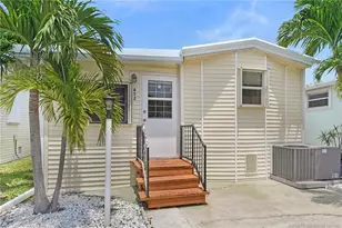 10701 S Ocean Dr, Jensen Beach, FL 34957 - Photo 2