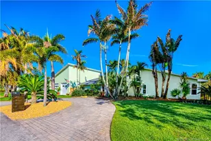4942 SE Bayshore Terrace, Stuart, FL 34997 - Photo 2