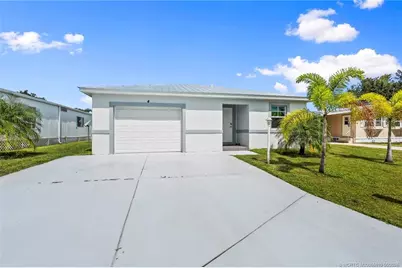 4 La Paloma Lane, Port Saint Lucie, FL 34952 - Photo 2