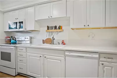175 SE Saint Lucie Boulevard #H-186, Stuart, FL 34996 - Photo 6