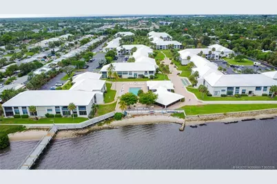 175 SE Saint Lucie Boulevard #H-186, Stuart, FL 34996 - Photo 32