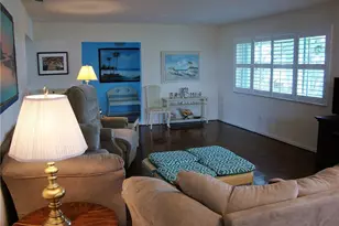 1843 SE Granada Ln, Stuart, FL 34996 - Photo 10