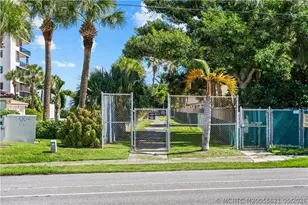 3206 S Lakeview Cir, Fort Pierce, FL 34949 - Photo 26