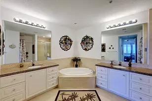 36 Harbour Isle Dr W, Fort Pierce, FL 34949 - Photo 8
