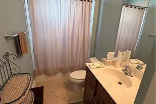 10395 SW Landry Ln SW, Port Saint Lucie, FL 34987 - Photo 12