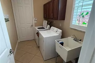 10395 SW Landry Ln SW, Port Saint Lucie, FL 34987 - Photo 44