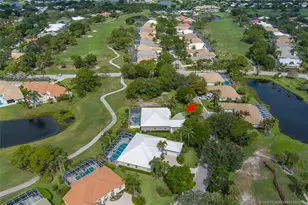 2074 SW Bradford Pl, Palm City, FL 34990 - Photo 6