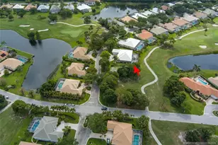 2074 SW Bradford Pl, Palm City, FL 34990 - Photo 4
