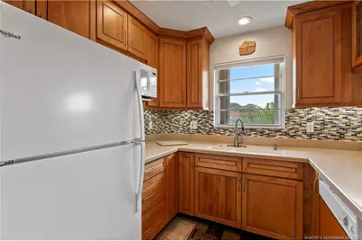 2600 SE Ocean Boulevard #EE15, Stuart, FL 34996 - Photo 8
