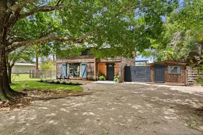 5813 Papaya Drive, Fort Pierce, FL 34982 - Photo 2