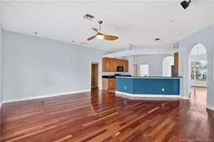 814 SW 29th St, Palm City, FL 34990 - Photo 18