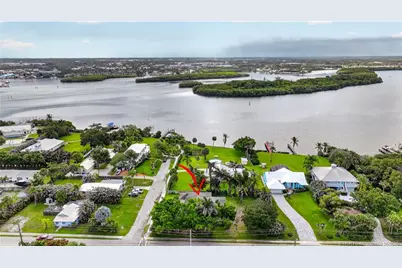 814 SW 29th Street, Palm City, FL 34990 - Photo 36