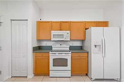 9811 SW Glenbrook Drive, Port Saint Lucie, FL 34987 - Photo 10