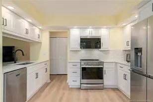 4105 SE Centerboard Ln, Stuart, FL 34997 - Photo 6