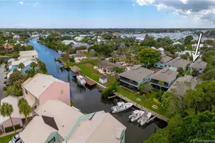 4105 SE Centerboard Ln, Stuart, FL 34997 - Photo 24