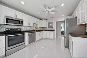 4735 SW Bimini Cir S, Palm City, FL 34990 - Photo 8