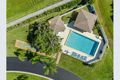 102 SE Crestwood Circle, Stuart, FL 34997 - Photo 8