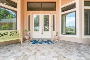 7737 SE Manhasset Pl, Hobe Sound, FL 33455 - Photo 8